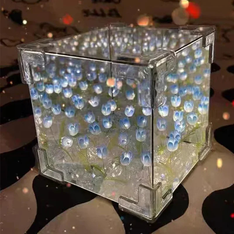 Infinity Tulip Cube Mirror Lamp